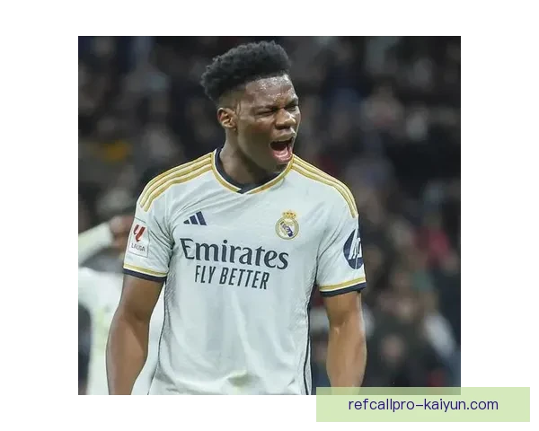 楚阿梅尼多位置能力展现全面性，中场适应性持续提升稳健提升